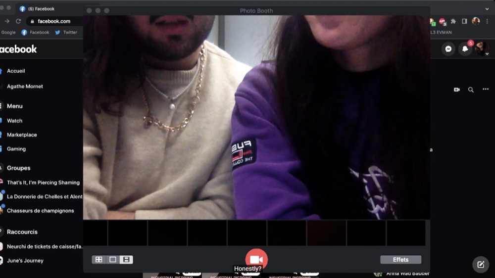 MOM'S CLUB desktop documentary still